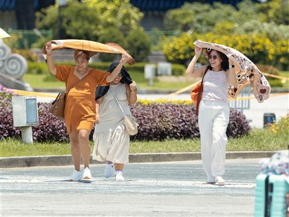 未來一週各地高溫炎熱 7/1中部以北、東半部留意午後雷陣雨