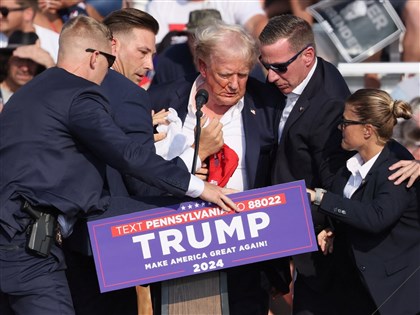 川普遭槍擊 FBI：槍手單獨犯案 視為潛在國內恐怖主義行動