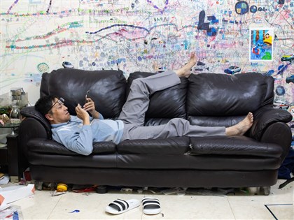 攝影師黃迦奪法國DIOR新秀首獎：獎項獻給台灣