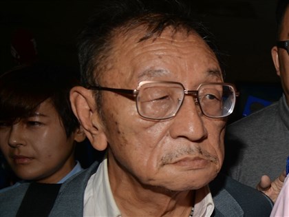 董念台涉發送黑鷹滅青鳥威脅簡訊 北市警傳喚說明