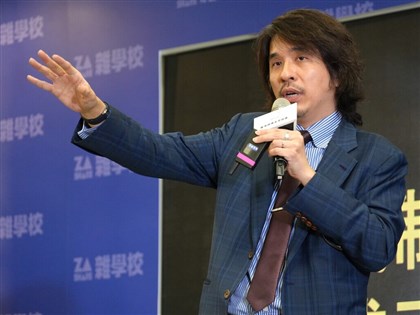 葉丙成：台灣是怕落單社會 應培養思辨力思考