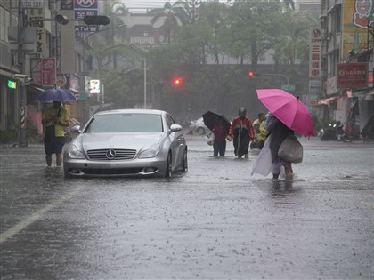 鄭明典示警颱風凱米特徵似莫拉克 西南河谷地形雨下更大更久