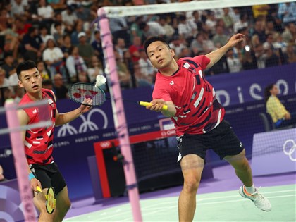 王齊麟李洋直落2擊退美國 奧運羽球預賽3連勝