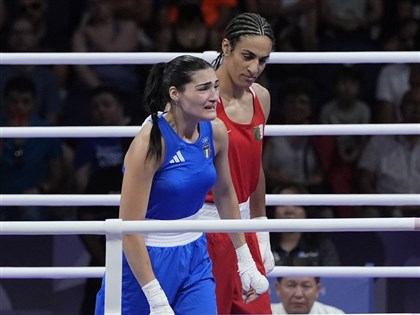 義大利女拳手奧運遭重擊退賽引發性別爭議 向對手致歉盼結束風波