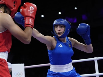 奧運性別風波添亂？國際拳總將頒5萬美元給義大利退賽女將