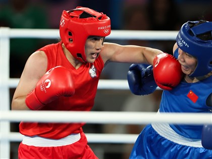 拳擊獎牌戰移師法網球場 陳念琴：出場時覺得像世界冠軍