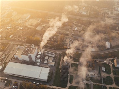 彭啓明：台灣113年底將進入碳費先行、以大帶小階段