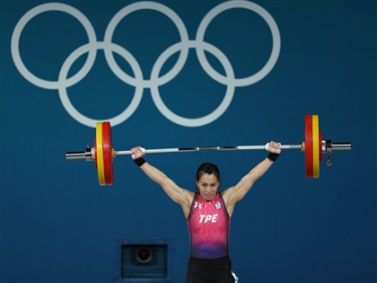 早安世界》郭婞淳奧運舉重摘銅連三屆奪牌 羅嘉翎帶傷上陣首戰止步