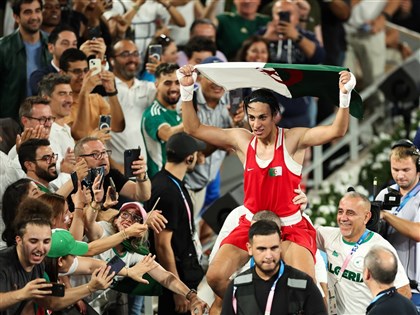 克莉芙奧運拳擊奪金回應霸凌：我生來就是女性