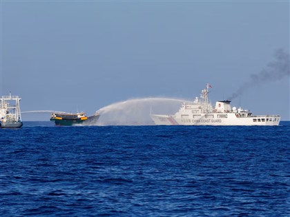 南海緊張升高 中國軍艦及海警船增加