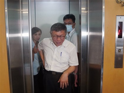 反擊端木正 柯文哲競選團隊14日提告