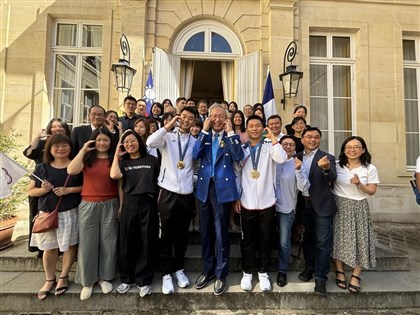 吳志中回顧駐法6年：法國對中幻想夢醒 社會挺台聲浪空前【專訪】