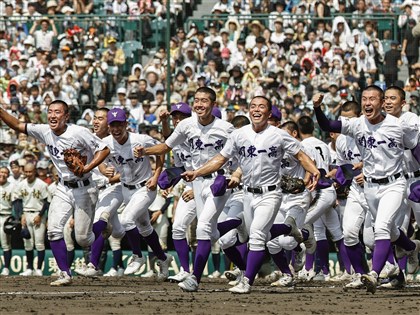 夏季甲子園4強2場逆轉秀 關東第一與京都國際爭冠