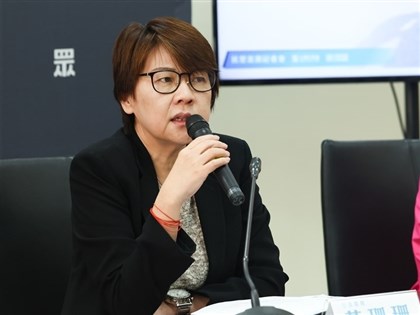 遭指球員兼裁判  黃珊珊駁斥：正本交檢方不存在滅證