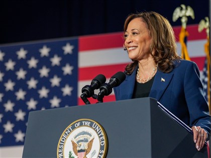 賀錦麗副總統政績爭議一次看 主責非法移民人工智慧與中俄挑戰