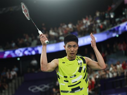 周天成腳起水泡 退出韓國羽球公開賽返台治療