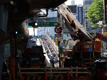 超載毀橋三重台1線中山高架維修影響2週 新北估求償逾2300萬元