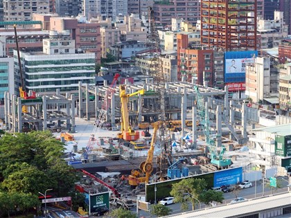 京華城容積率840% 簡舒培：公開展覽6公文都有柯文哲蓋章