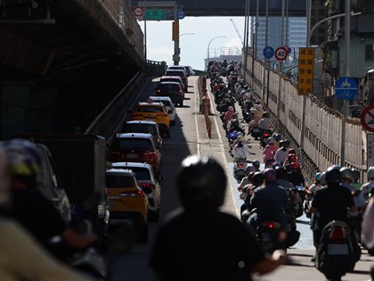 三重台1線中山高架搶通仍禁大型車 重安街平面道路9/15完工