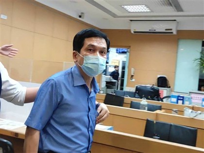 前北市都發局長黃景茂涉京華城案 改列圖利罪被告