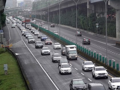中秋節前週末國道部分壅塞  下午估5路段車多