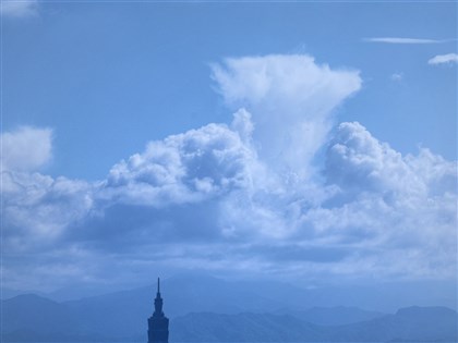 南方雲系北移 南台灣降雨機率高