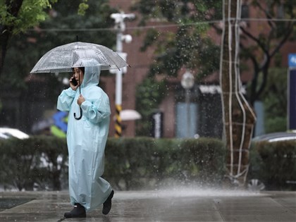 南北2天降雨逾400毫米 午後桃園以北、東半部防局部豪雨