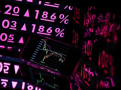 台股早盤走揚 力拚站穩22200點