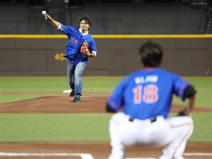 陽建福與潘威倫曾徹夜聊天 難忘跨季21連勝的輝煌