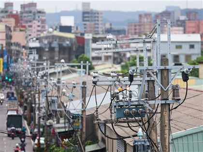 10/16起民生電價不調整 產業電價最高漲14%
