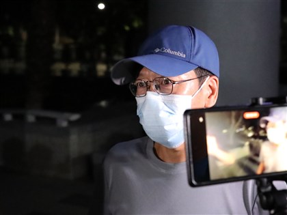 高雄議員黃紹庭涉浮報助理費 漏夜偵訊遭檢聲押