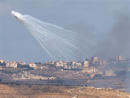 伊朗飛彈空襲以色列後 以軍向黎巴嫩南部增兵