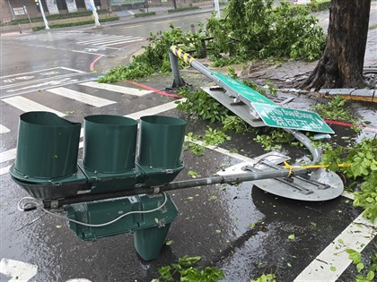 颱風山陀兒來襲 全台交通活動異動【不斷更新】