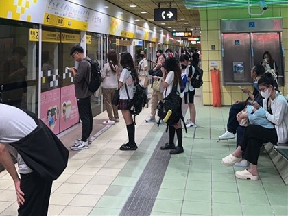 環狀線轉轍器異常近3小時已修復 影響800人次