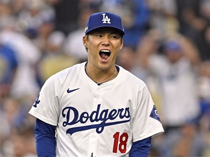 MLB季後賽山本由伸5局無失分 道奇2比0完封教士晉國聯冠軍戰[影]