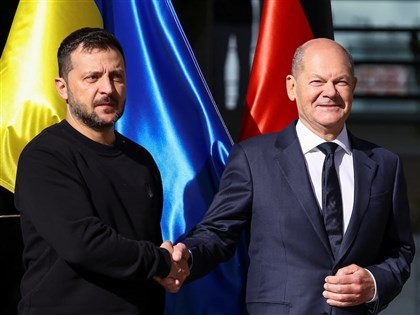 澤倫斯基訪德尋求持續支援 盼2025年結束俄烏戰爭
