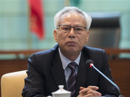 岑浩輝當選澳門特首 稱以維護國家主權為最高原則