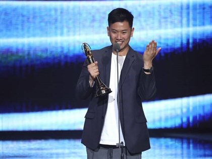 金鐘59自然人文節目主持人 余大榕「台灣味」獲獎