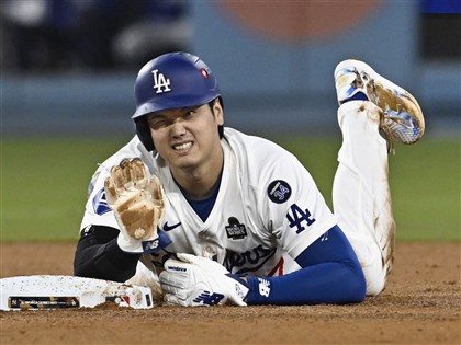 世界大賽大谷翔平盜壘傷左肩 初判「不完全脫臼」教頭稱正面消息
