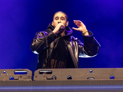 賀錦麗獲波多黎各饒舌巨星支持 壞痞兔轉發批川普影片