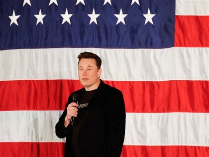 挺川普反無證移民 馬斯克被踢爆90年代曾非法工作