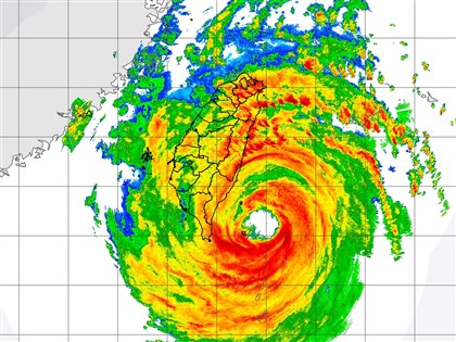 颱風康芮10級風暴風半徑150公里 1998年後首見