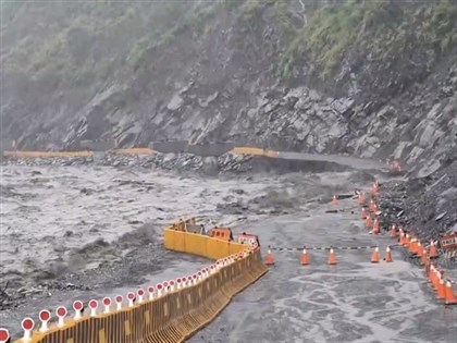 颱風康芮襲台 11/1停班停課一覽【不斷更新】