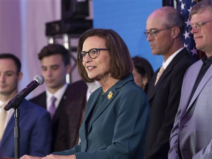 美聯邦參議院變天由共和黨奪回 眾院選情膠著