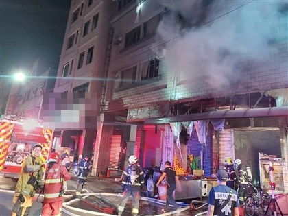 高雄三民區民宅火警4死1傷 水電工父子命喪火窟