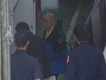 柯文哲涉侵占政治獻金 北檢扣押木可近4000萬元