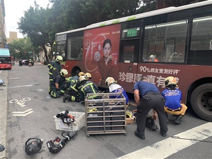 北市公車追撞涉嫌駕駛酒測值0  8月有肇事紀錄