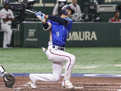 張政禹12強賽先發三壘、打擊建功 賽後喊盼為台灣貢獻小小心力