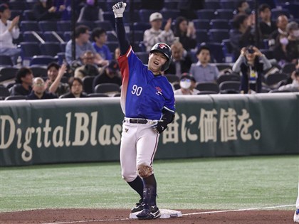 江坤宇12強賽敲關鍵清壘安打 直呼「屬於全台灣人的感動」