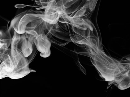 近8萬青少年抽電子煙 上半年開罰逾2000萬元